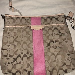 Authentic Coach Crossbody- Like new condition